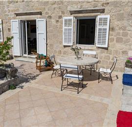 4 bedroom villa with pool in Lapad, Dubrovnik, sleeps 8